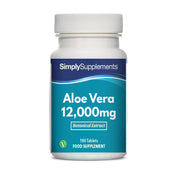 Flacon de compléments alimentaires portant l'étiquette « Aloe Vera 12,000mg Simply Supplements », de couleur bleu sur fond blanc.
