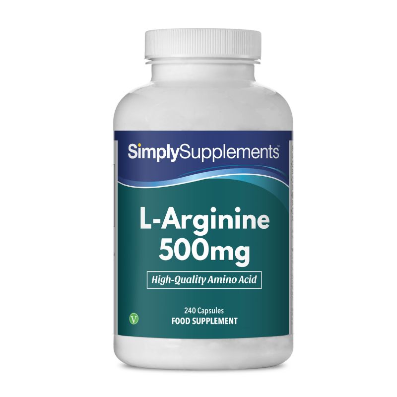 Flacon de compléments alimentaires portant l'étiquette «L-Arginine 500mg Simply Supplements », de couleur vert sur fond blanc.
