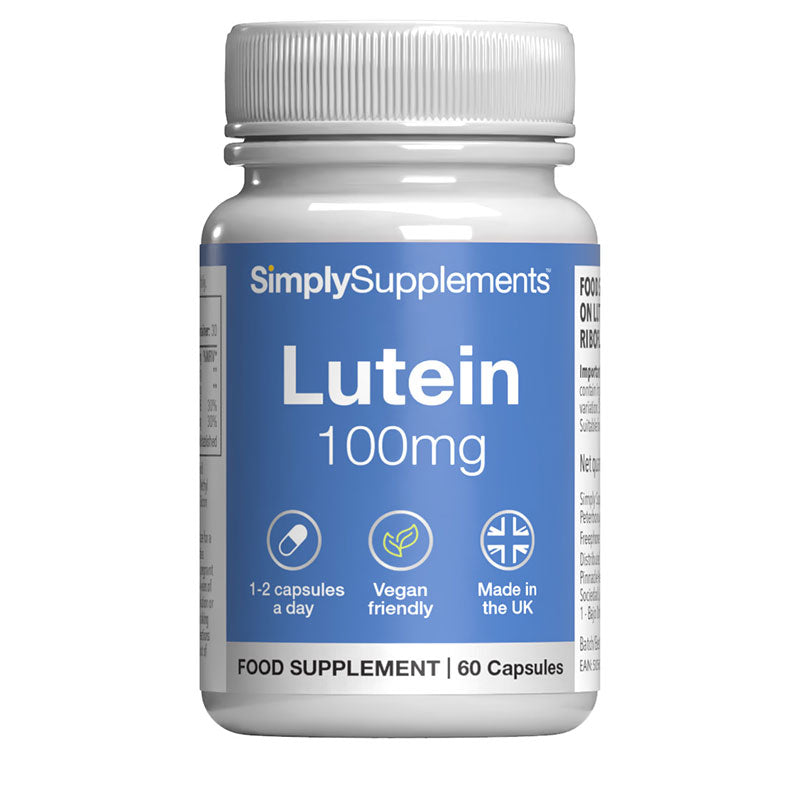 Flacon de compléments alimentaires portant l'étiquette « Lutéine 100mg Simply Supplements », de couleur violette sur fond blanc.
